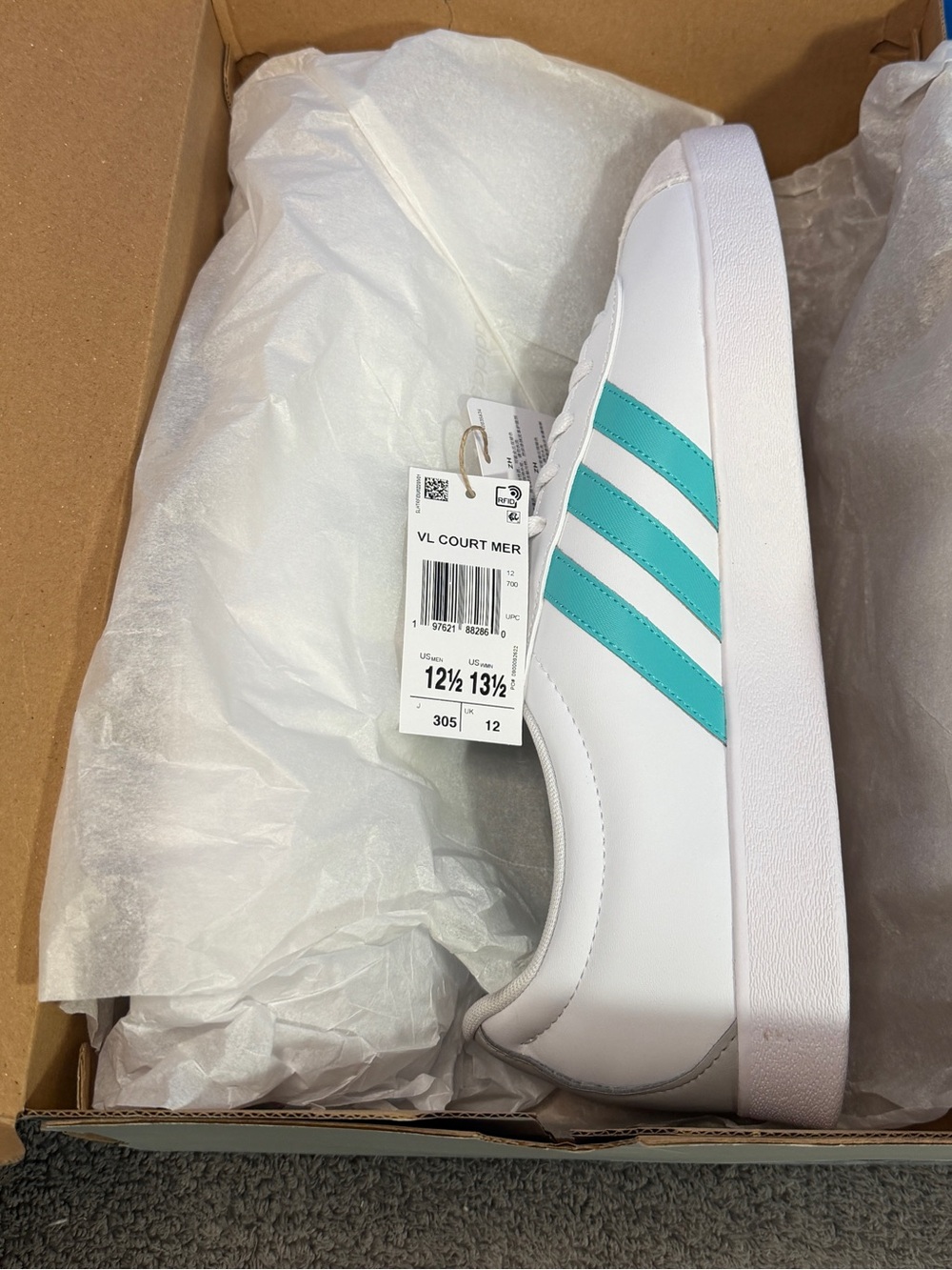 Adidas club court X Mercedes
Brand new - Picture 2 of 5